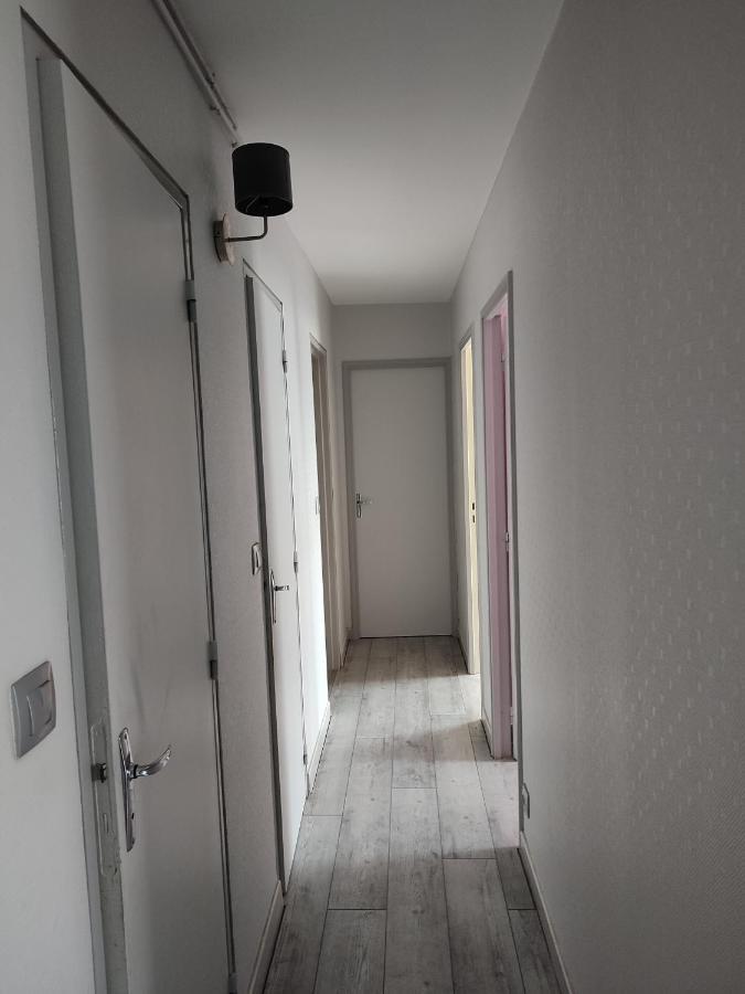 Grand Et Superbe Appartement Proche Paris Creil Exterior foto